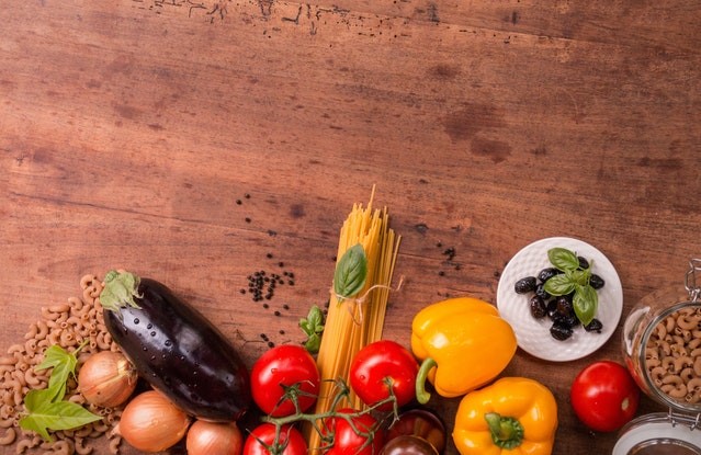 Spis på budget – 4 tips til billige retter og madvarer